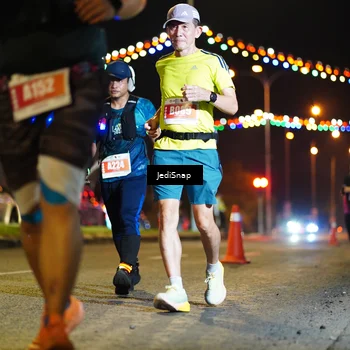 Runner Photo 4427641