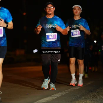 Runner Photo 4427652
