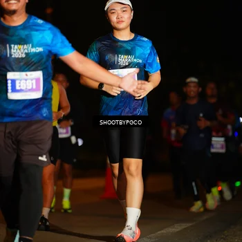 Runner Photo 4427668