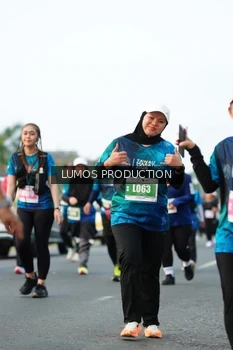 Runner Photo 4427698