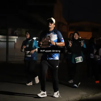 Runner Photo 4427699