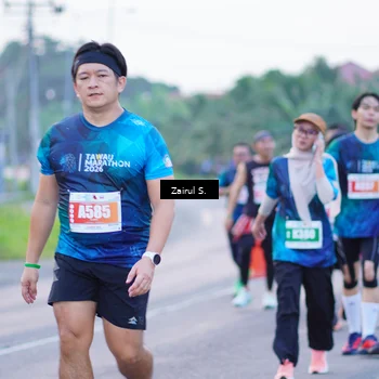 Runner Photo 4427715