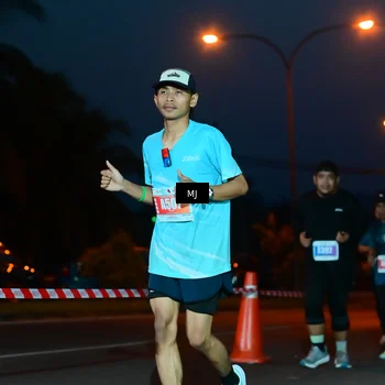 Runner Photo 4427724