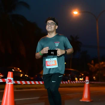 Runner Photo 4427748