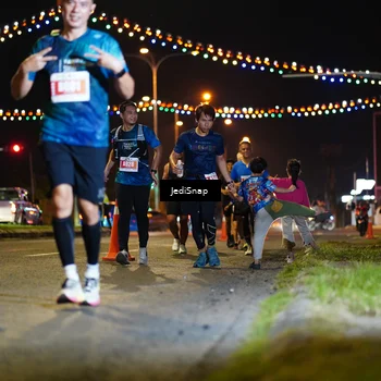 Runner Photo 4427768