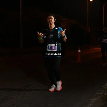 Runner Photo 4427799