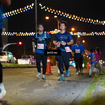 Runner Photo 4427804