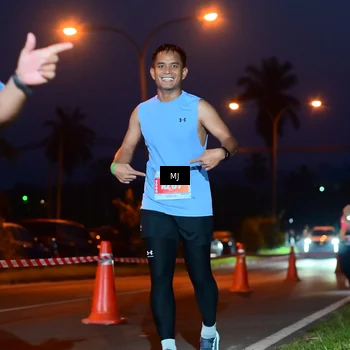 Runner Photo 4427863