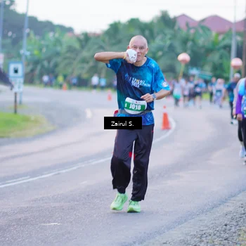 Runner Photo 4428094