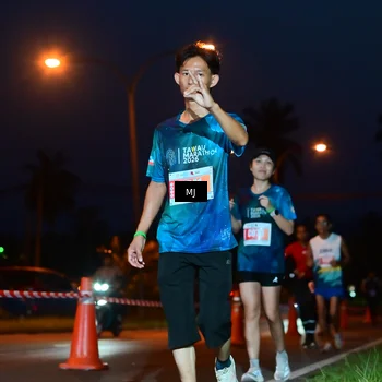 Runner Photo 4428193