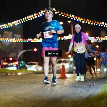 Runner Photo 4428197