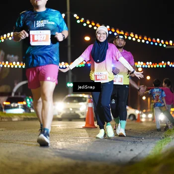 Runner Photo 4428215