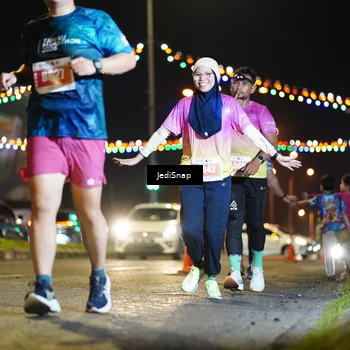 Runner Photo 4428235