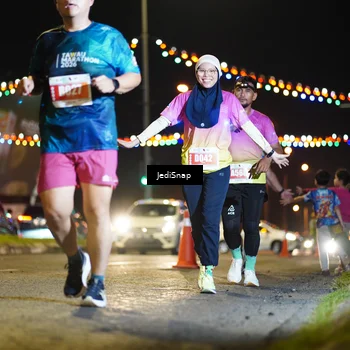 Runner Photo 4428237