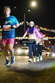 Runner Photo 4428239