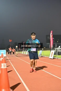 Runner Photo 4428247