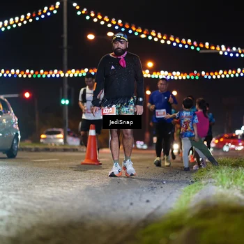 Runner Photo 4428399
