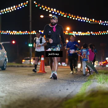 Runner Photo 4428433