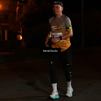 Runner Photo 4428474
