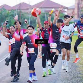 Runner Photo 4428512