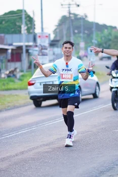 Runner Photo 4428560
