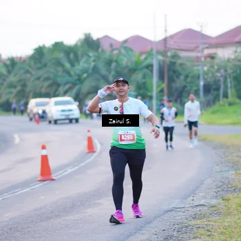 Runner Photo 4428593