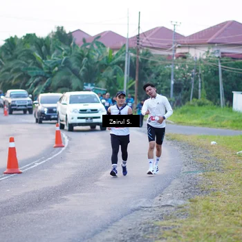 Runner Photo 4428610