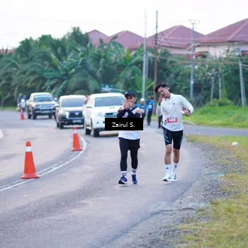 Runner Photo 4428620