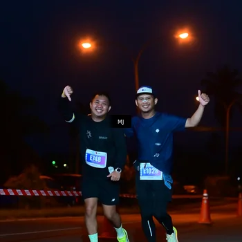 Runner Photo 4428629