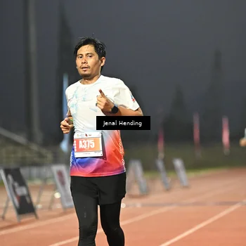 Runner Photo 4428685