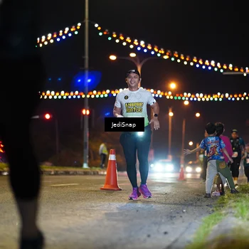 Runner Photo 4428722