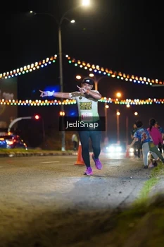 Runner Photo 4428724
