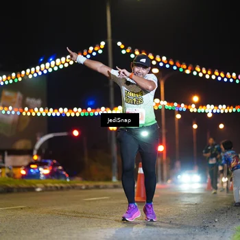 Runner Photo 4428754