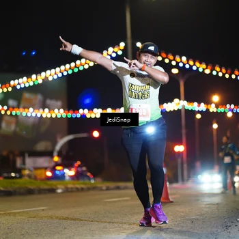 Runner Photo 4428774
