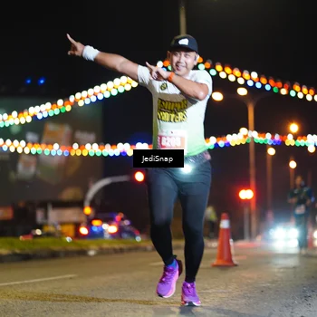 Runner Photo 4428790