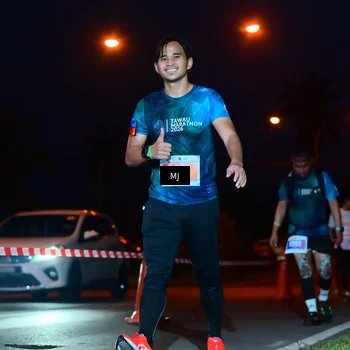 Runner Photo 4428795