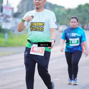 Runner Photo 4428810