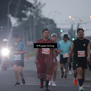 Runner Photo 4428825