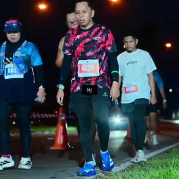 Runner Photo 4428834