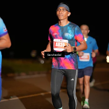 Runner Photo 4428864