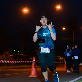 Runner Photo 4428895
