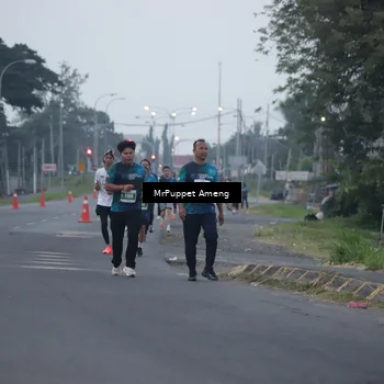 Runner Photo 4429125