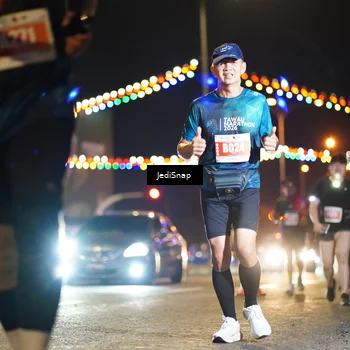 Runner Photo 4429210