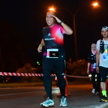 Runner Photo 4429327