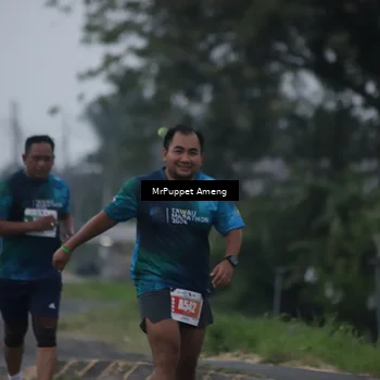 Runner Photo 4429330