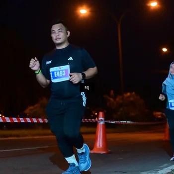 Runner Photo 4429436