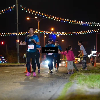 Runner Photo 4429476