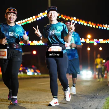 Runner Photo 4429614