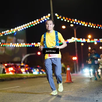 Runner Photo 4429695