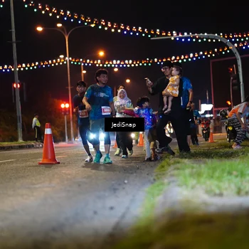 Runner Photo 4429749